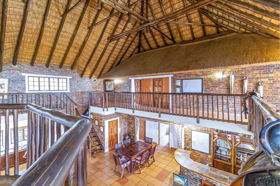 8 Bedroom Property for Sale in Oranjeville Free State